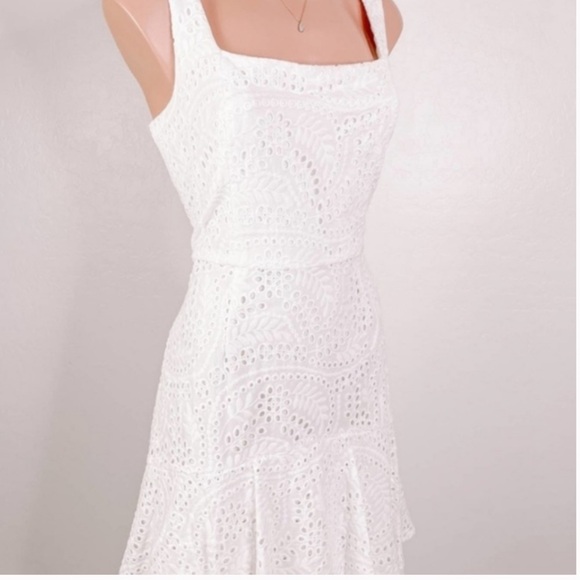 Antonio Melani Wilma Lave Ruffle Layered D… - Picture 10 of 10